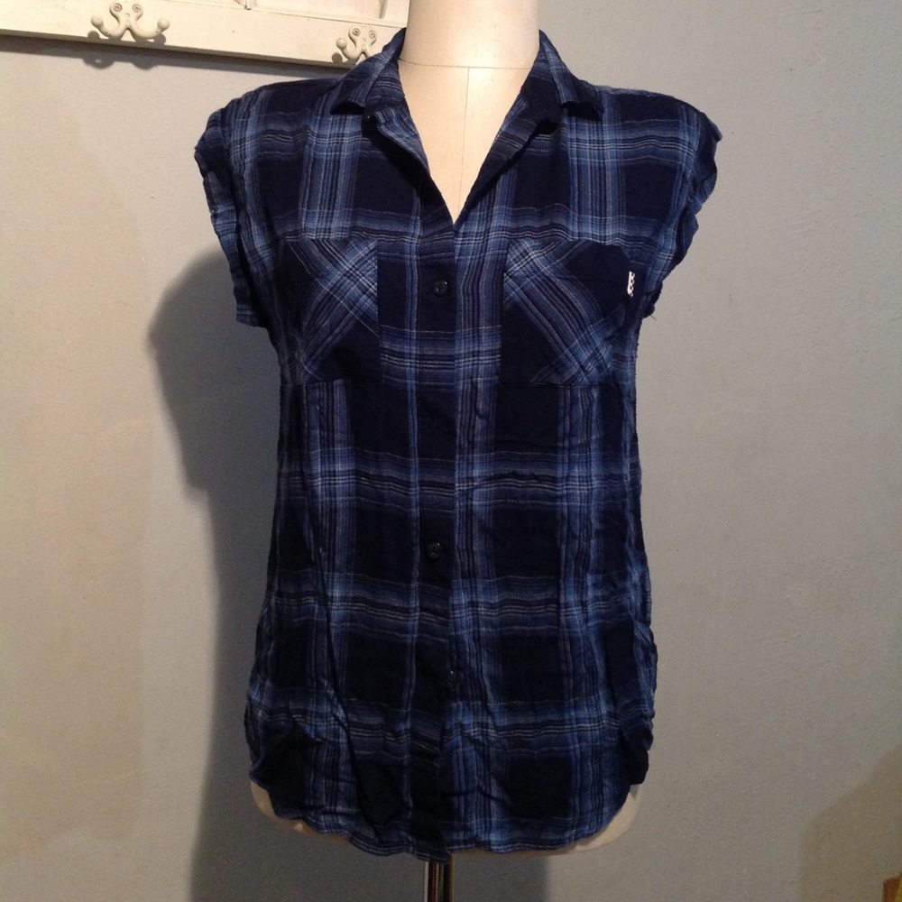 Women top